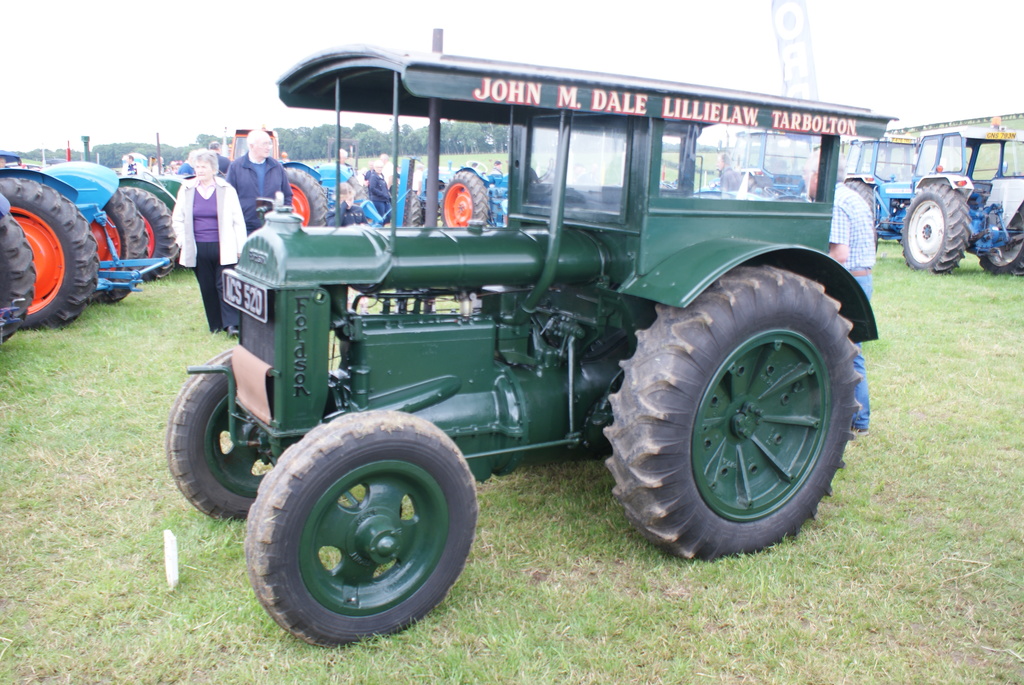 Photos Ayr Tractor (2017) Hamilton Classics